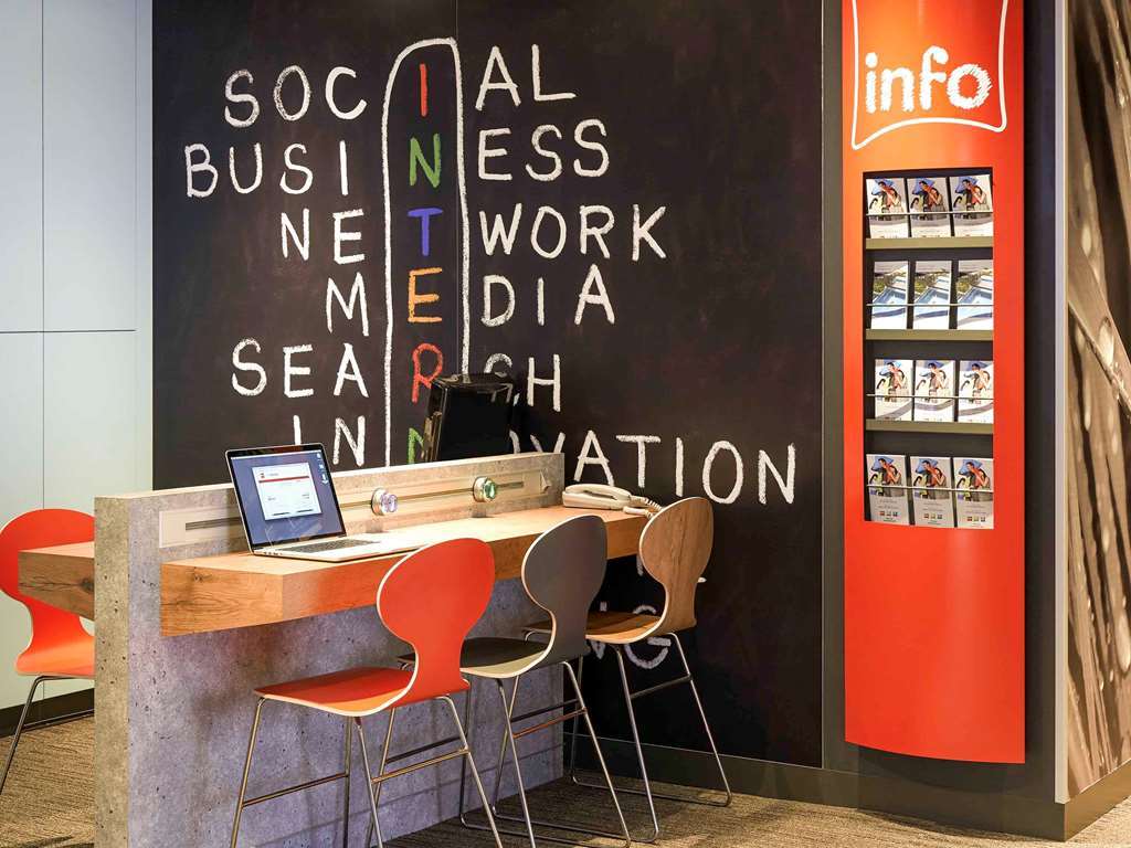 Ibis Strasbourg Centre Les Halles שירותים תמונה